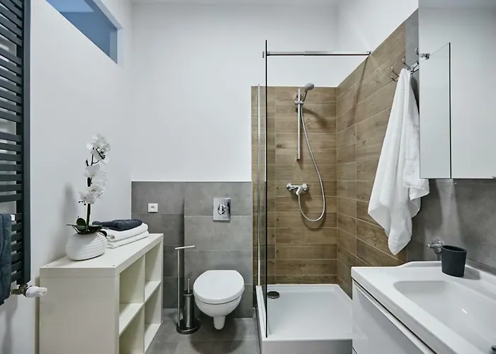 Niebieski De Lux Dla 4 Osob Katowice *